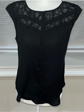 Candie's Black Lace Yoke Cap Sleeve Camisole